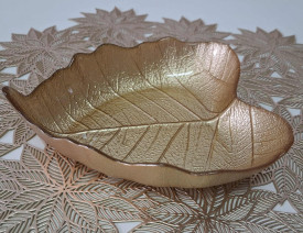 Dekorativní miska, list